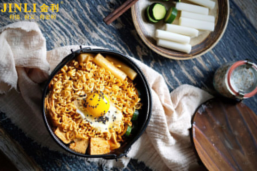 金利集成灶優(yōu)點(diǎn)大揭秘，廚房再也不怕油煙了