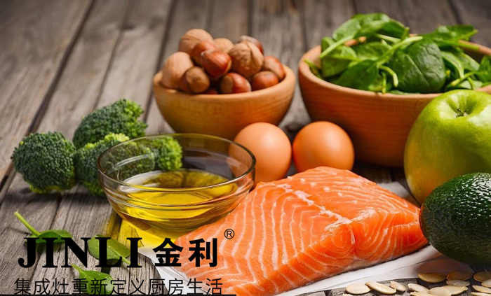 集成灶價(jià)格貴只是表面,性價(jià)比才是它的核心