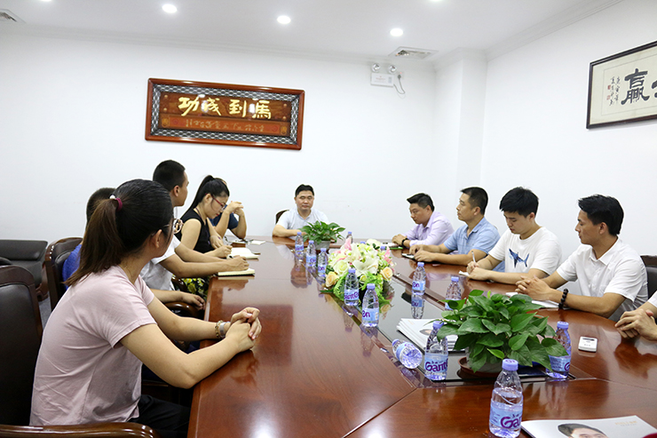 談感受、講方法、拓思路——金利集成灶2019年?duì)I銷戰(zhàn)略懇談會圓滿召開