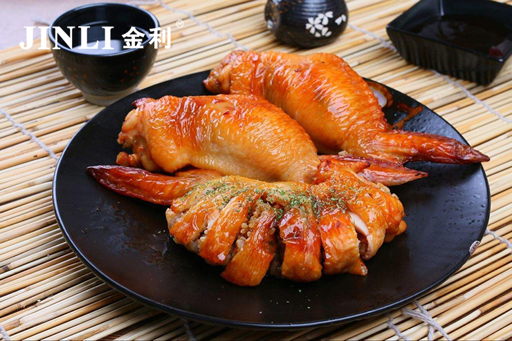 金利集成灶的表現(xiàn)都可圈可點，確實讓廚房大變樣